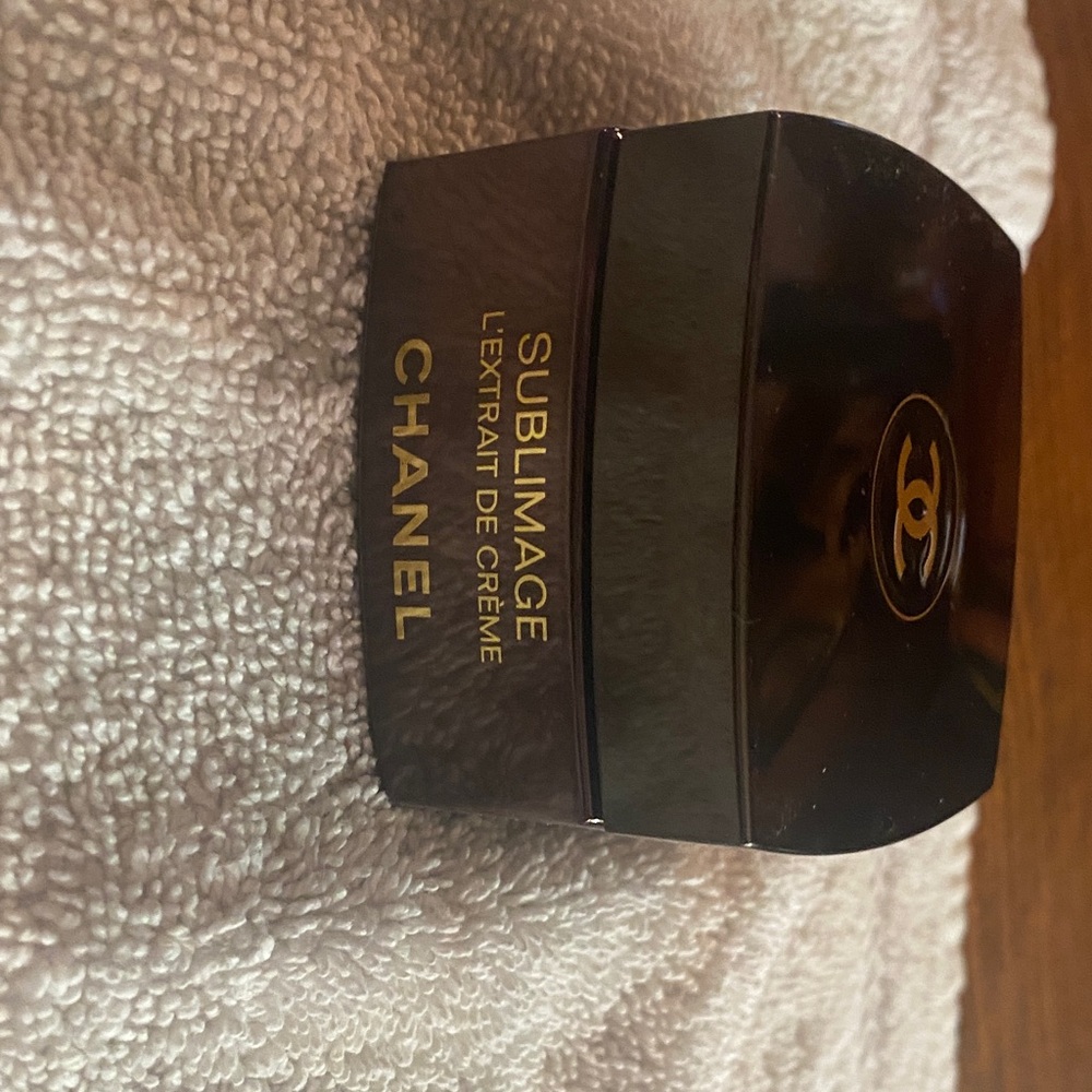Chanel Sublimage L'Extrait de Crème like new.